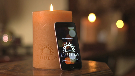 Illustration for article titled The World's First Smart Candle Can Be Lit and Extinguished From Your Smartphone